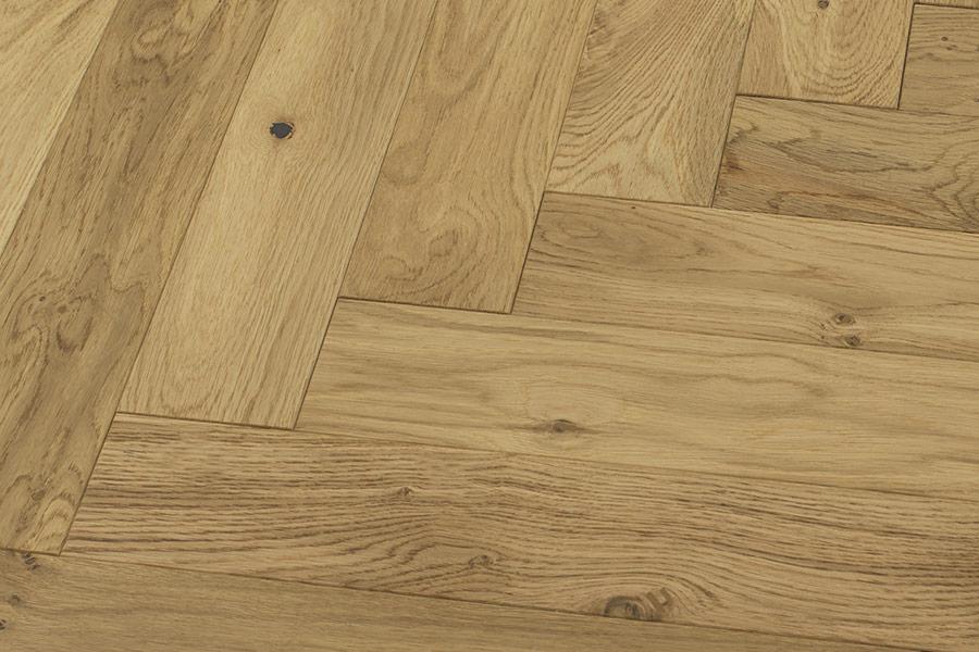 Professional Engineered Rustic Oak Flooring 20mm x 90mm Natural Lacquered 500M x 500M