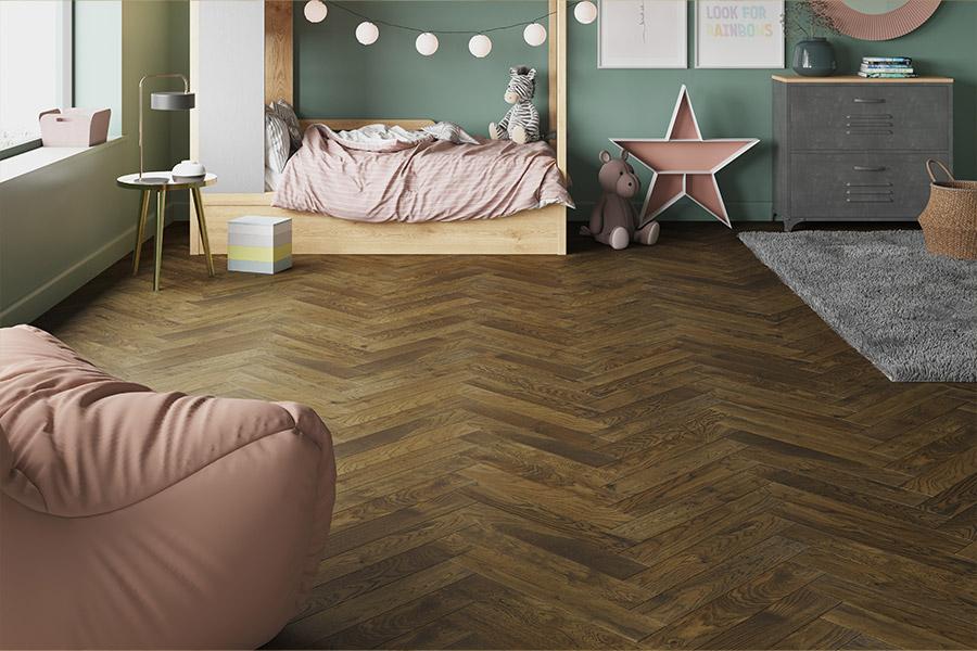 Oak Herringbone Flooring 20mm x 90mm Tawny Brown Lacquered 200M x 200M